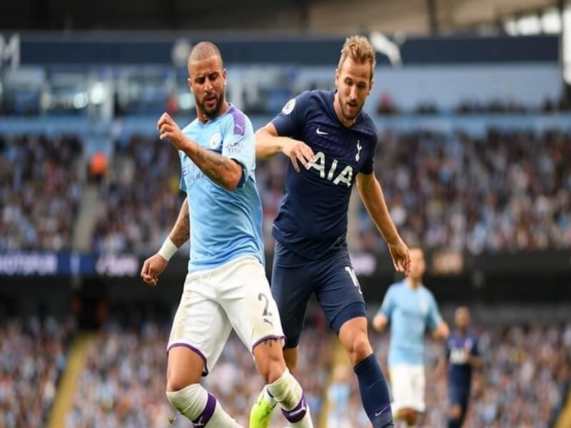 Cuộc đối đầu giữa Man City và Tottenham.